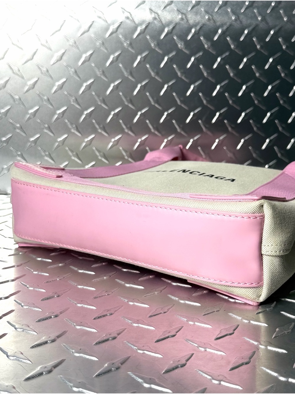 Balenciaga Navy Cabas XS Logo Canvas Tote in Pink - Picture 6 of 12